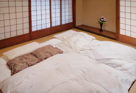 旅館 ryokan / PONY