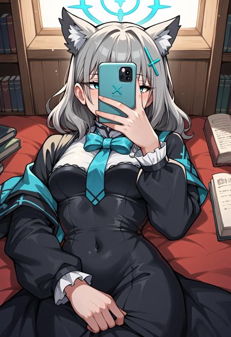 Sumaho Kao Kakushi スマホ顔隠し Selfie Concept - Lora Pony