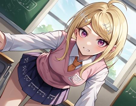 Kaede Akamatsu (赤松 楓) - Danganronpa (ダンガンロンパ)
