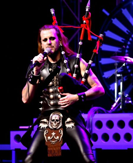 Ben Metzner | Prinz R. Hodenherz III | Feuerschwanz | dArtgnan | Musician