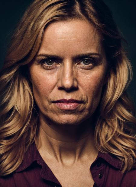Kim Dickens