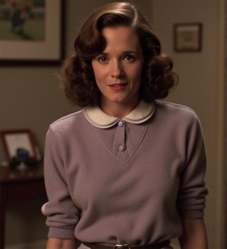 Lorraine Baines McFly (Lea Thompson) Back To The Future - FLUX