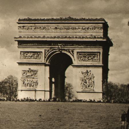 1947 Paris France - Replication (SD2.0/2.1 - LoRA)