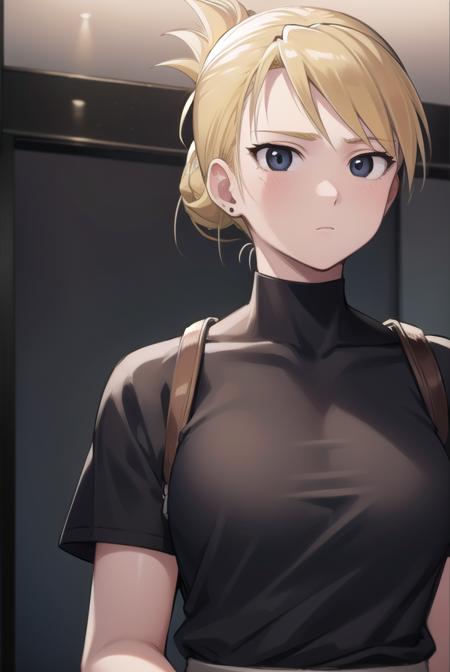 Riza Hawkeye - Full Metal Alchemist