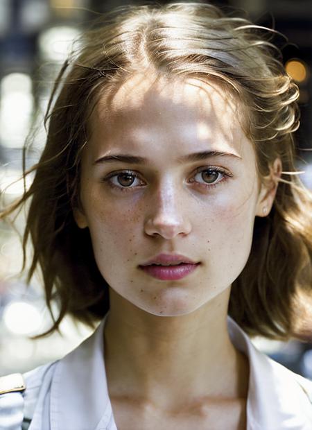 Alicia Vikander