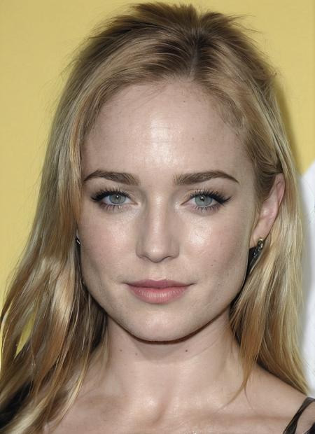 Caity Lotz
