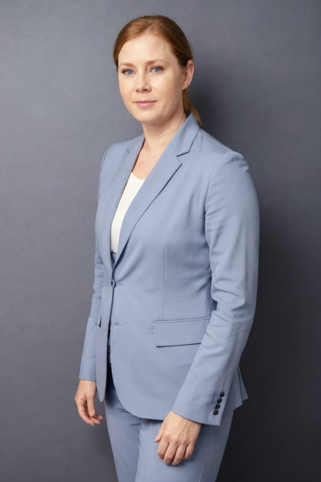 Amy Adams | ??