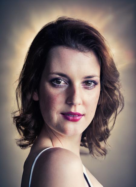 Melanie Lynskey