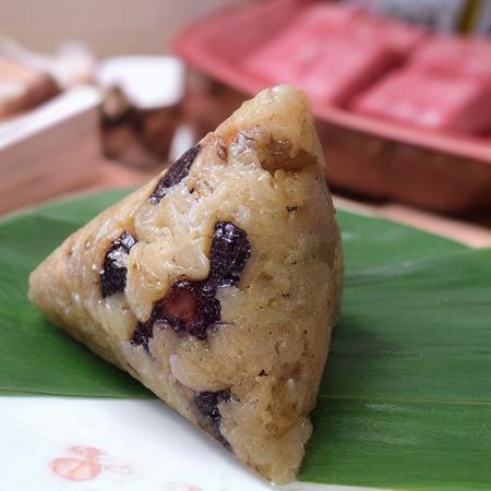 Zongzi: A Traditional Chinese Food