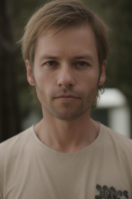 Guy Pearce