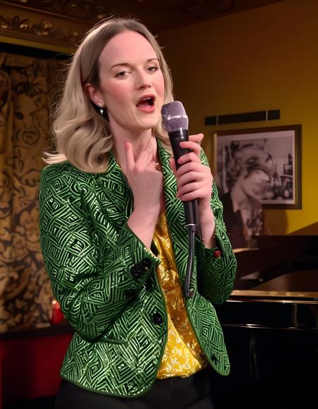 Cara Theobold