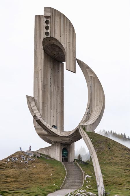 饱经沧桑的建筑——soviet style（Brutalism）architecture