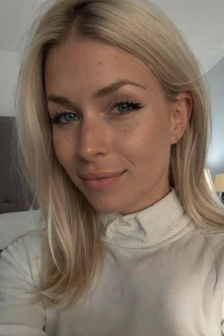 Ocicat | Jana Volkova - Camgirl SD1