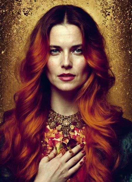 Lucy Lawless