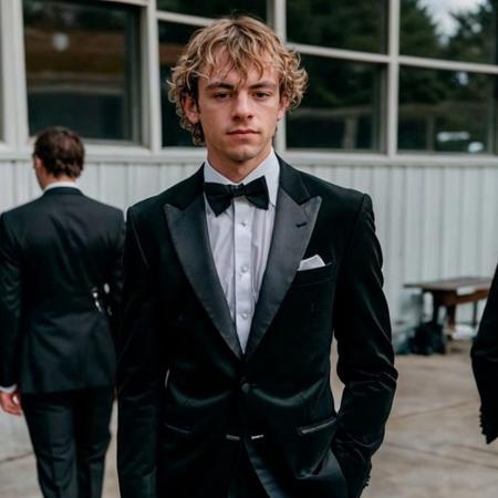 Ross Lynch