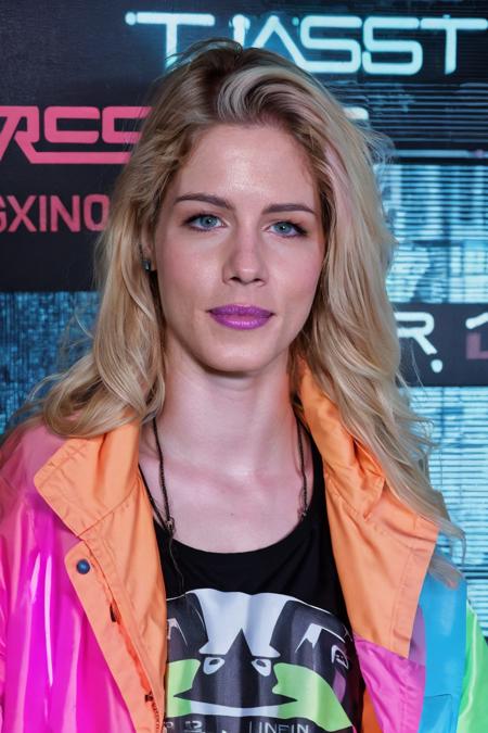 Emily Bett Rickards版本v1.5 (ID: 405258)