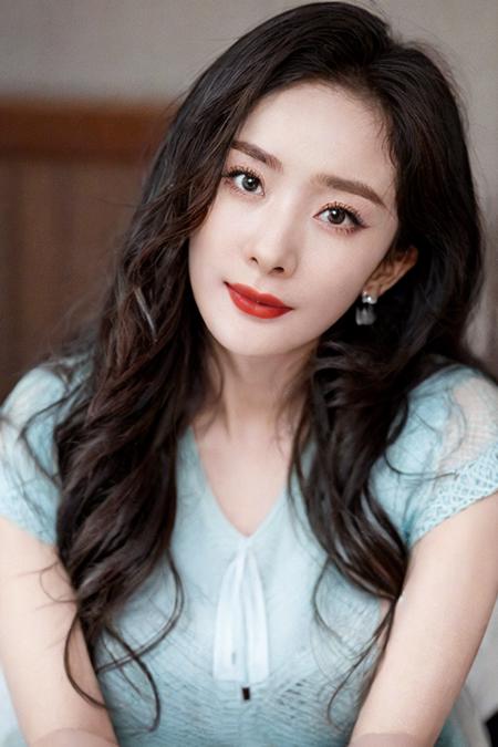 Chinese Idol - YangMi杨幂版本V36 (ID: 28278)