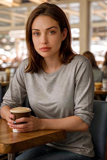Claire Forlani