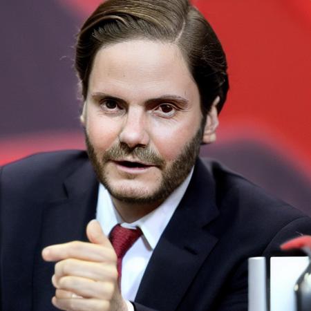 Daniel Bruhl
