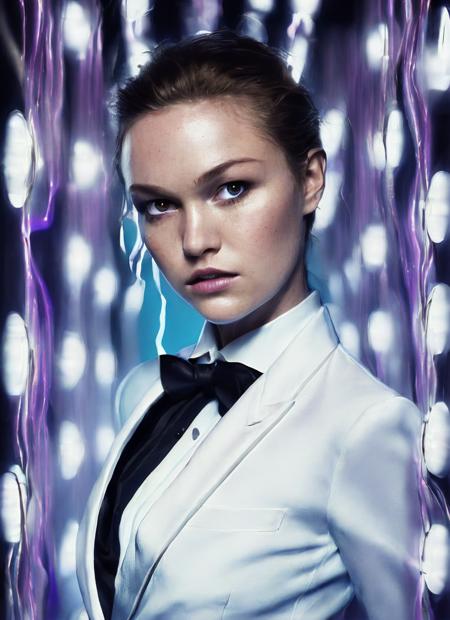 Julia Stiles