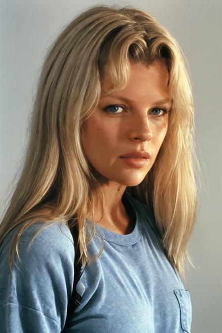 Kim Basinger 90s