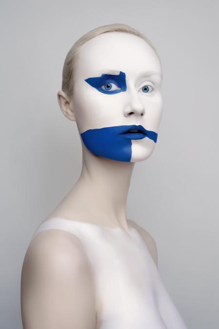 Photographer Flora Borsi Style