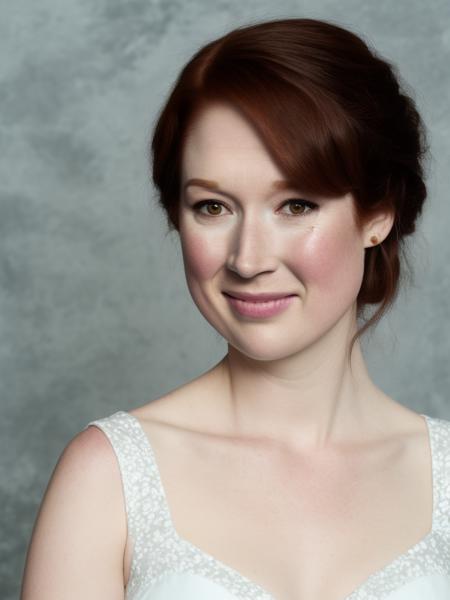 Erin Hannon (Ellie Kemper)