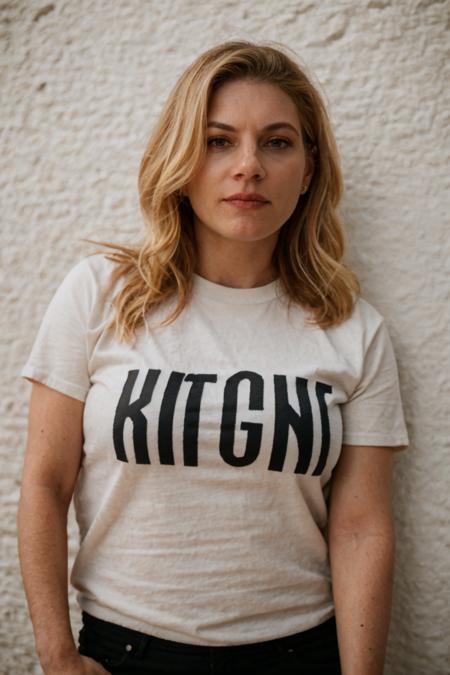 Katheryn Winnick | ??