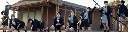 Row of40 people POSE , multi view，40个人的动作PNG图，多视图