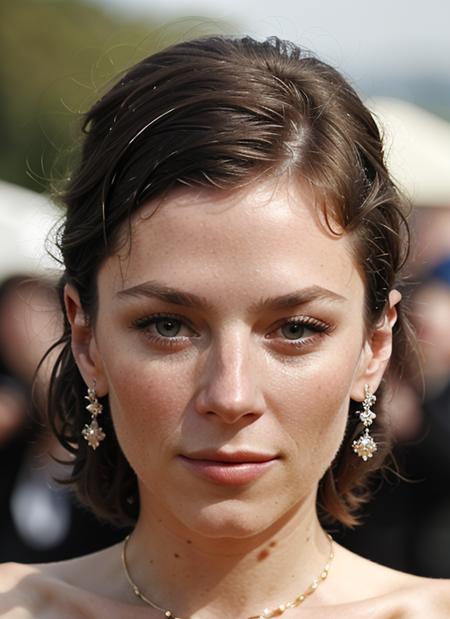 Anna Friel