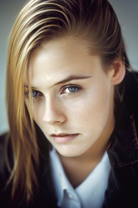 Alicia Silverstone