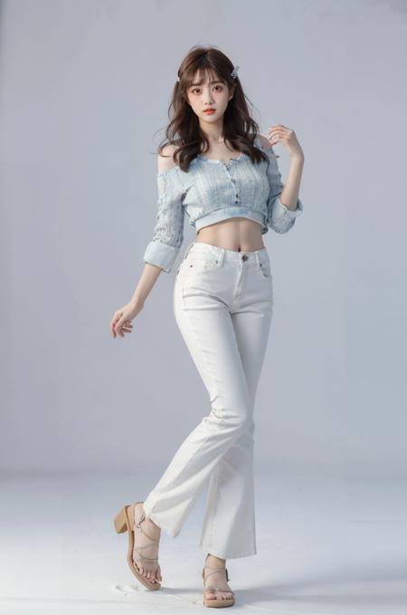 Li YiTong