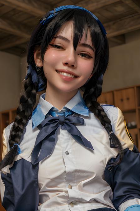 Alina Becker | @abecker_cos (Cosplayer - Model)