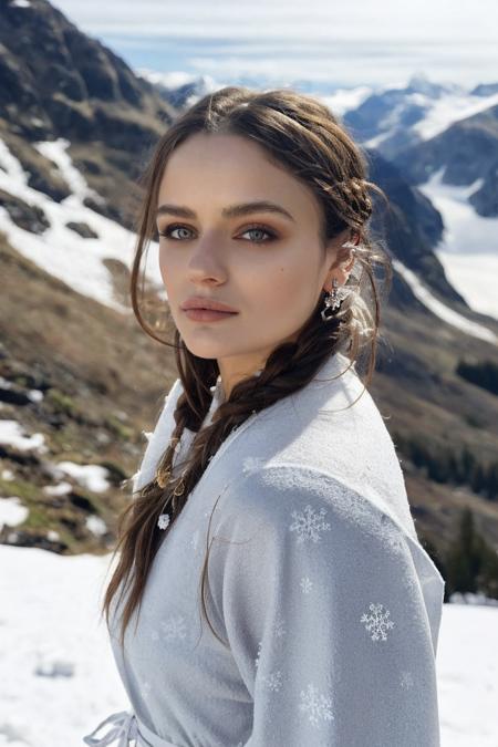 Joey King | ??